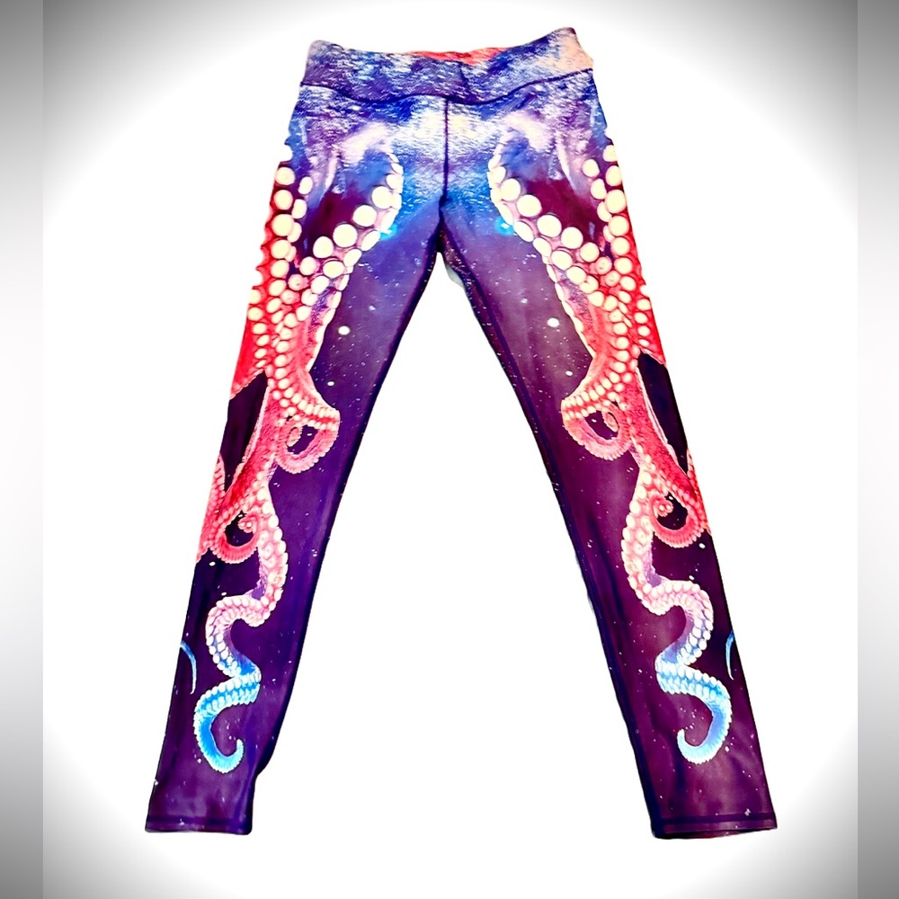 Size XL 73% Polyester, 27% Spandex Blend Psychedelic Leggings